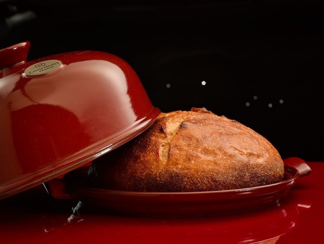 Промонабор:Emile Henry Форма для  выпечки хлеба(гранат)+ салатник 21,5 см